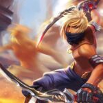 Hero Wars - arte del personaje protagonista empuñando una espada junto al logo del juego