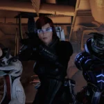 Mass Effect 2 - El comandante Shepard junto a Mordin y Garrus preparando la misión suicida