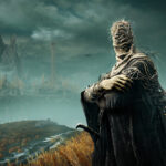 Elden Ring Shadow of the Erdtree - Personaje con la cabeza vendada contemplando las tierras de las Sombras - Juegosrpg.com
